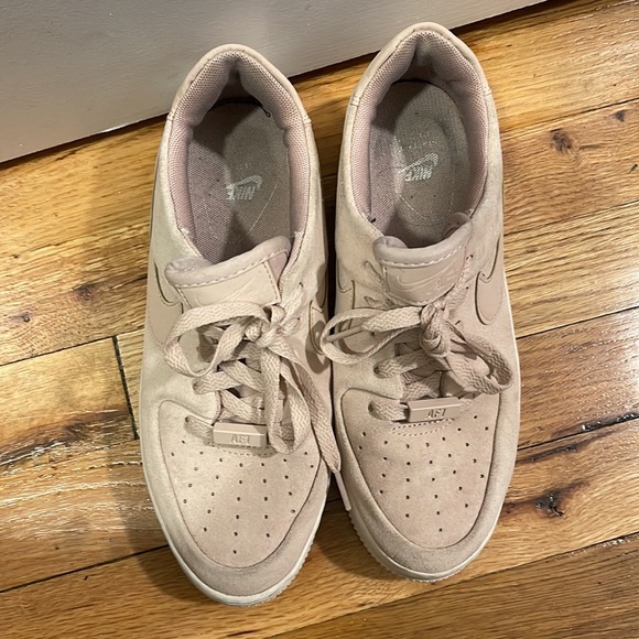 Nike Blush Air Force 1’s - Picture 2 of 6